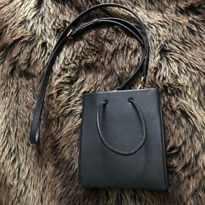 Auxiliary mini leather shopper bag